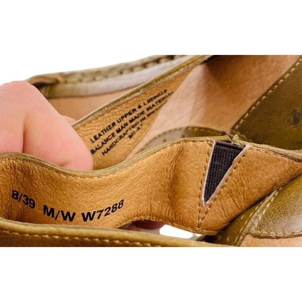 Born Womens 8/39 M/W Leather Espadrille Wedge Sandals‎
